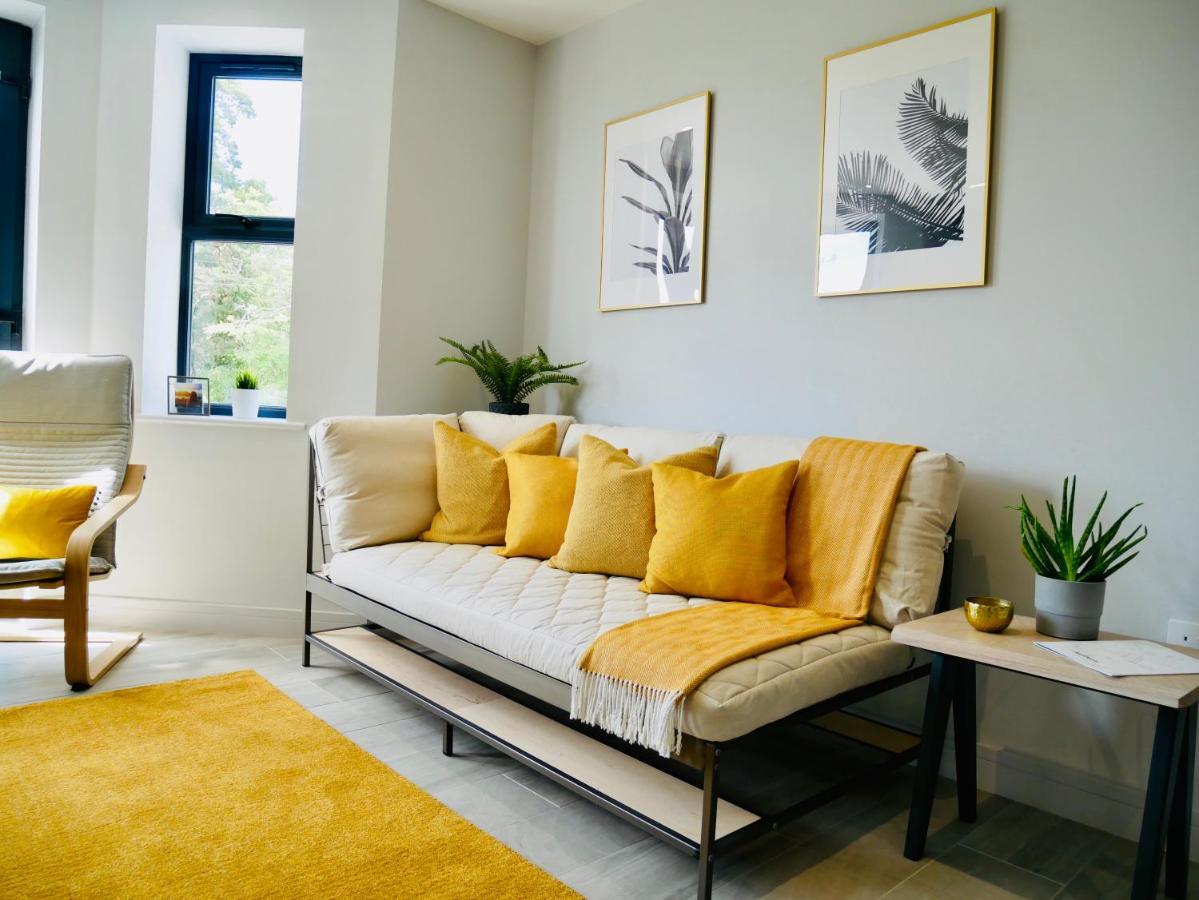 Beautiful Alumpointe Apartment - 400M To The Beach Bournemouth Bagian luar foto